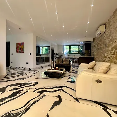 Un Joyau Vue Cap D'antibes Piscine Body Fitness Sauna & Villa *