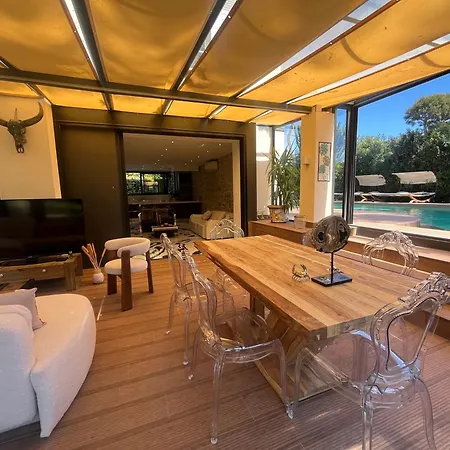 Villa Un Joyau Vue Cap D'antibes Piscine Body Fitness Sauna & *